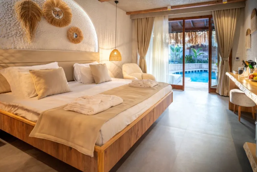 FLORA GARDEN BEACH (ADULTS ONLY 16+)  5*-14