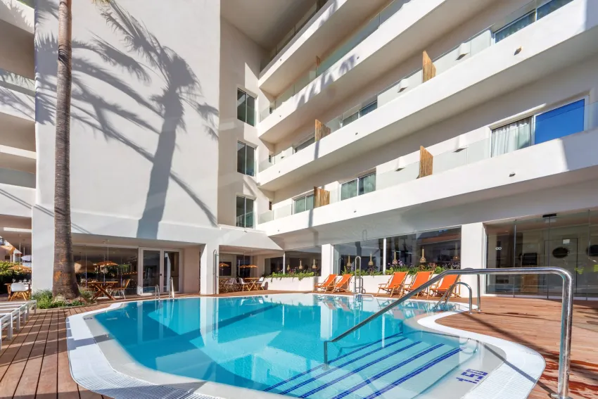 HM Alma Beach 4*-3
