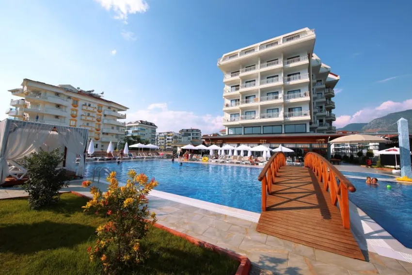 SEY BEACH HOTEL & SPA  4*-2