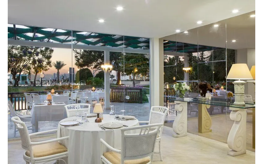 MIRAGE PARK RESORT HOTEL  5*-15