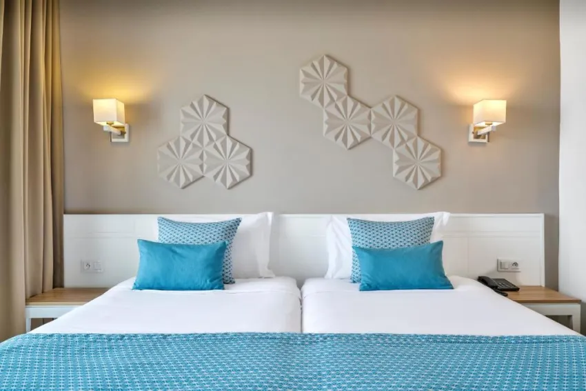 NOZHA BEACH RESORT  4*-4