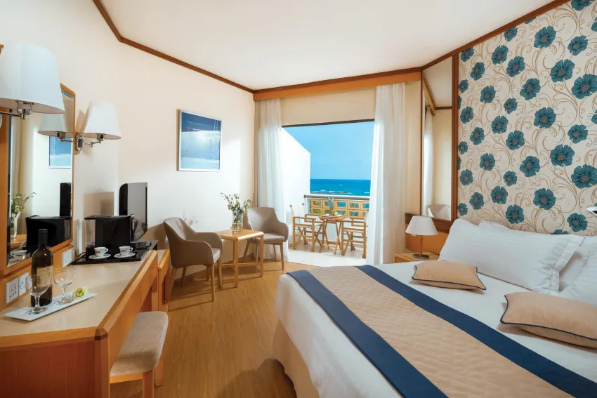 Constantinou Bros Athena Royal Beach Hotel 4*-16