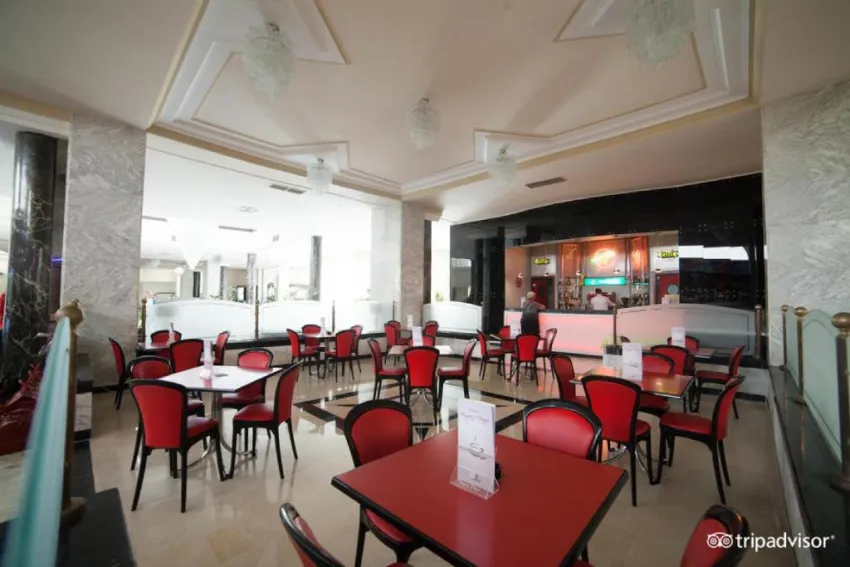 LIBERTY HOTEL  4*-11