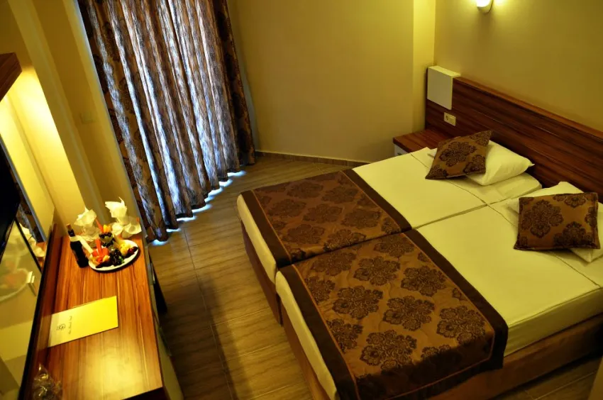 SUN BEACH PARK & SPA  4*-23