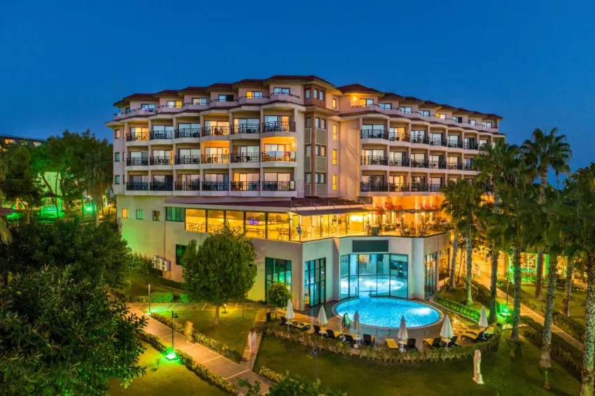 JUSTINIANO CLUB PARK CONTI  5*-39