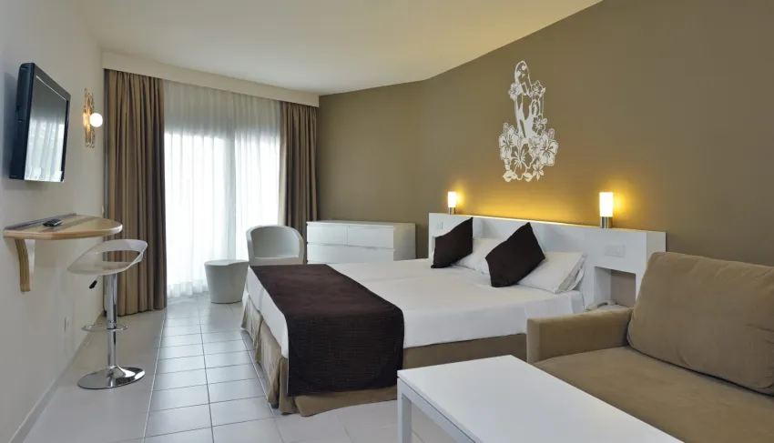 INNSiDE by Melia Wave Calvia (ex Sol Wave House) 4*-8