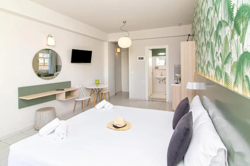 Sunshine Studios 2*-12