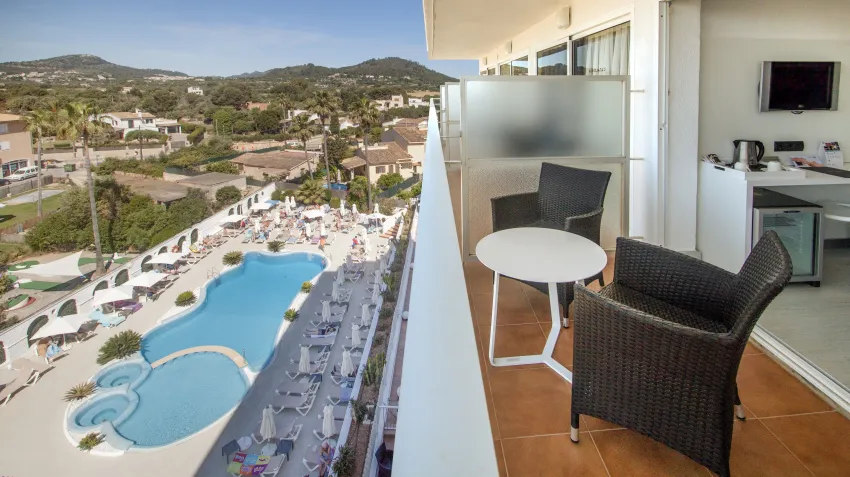 Catalonia del Mar 3*-1