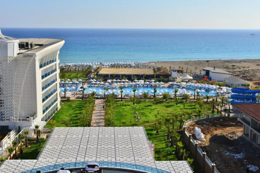 SULTAN OF DREAMS  5*-4