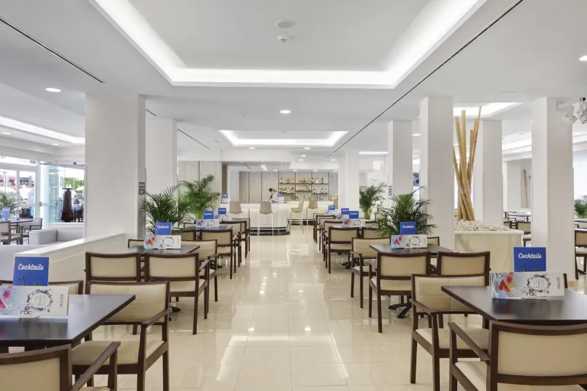 AluaSun Continental Park Hotel & Apartments 4*-11