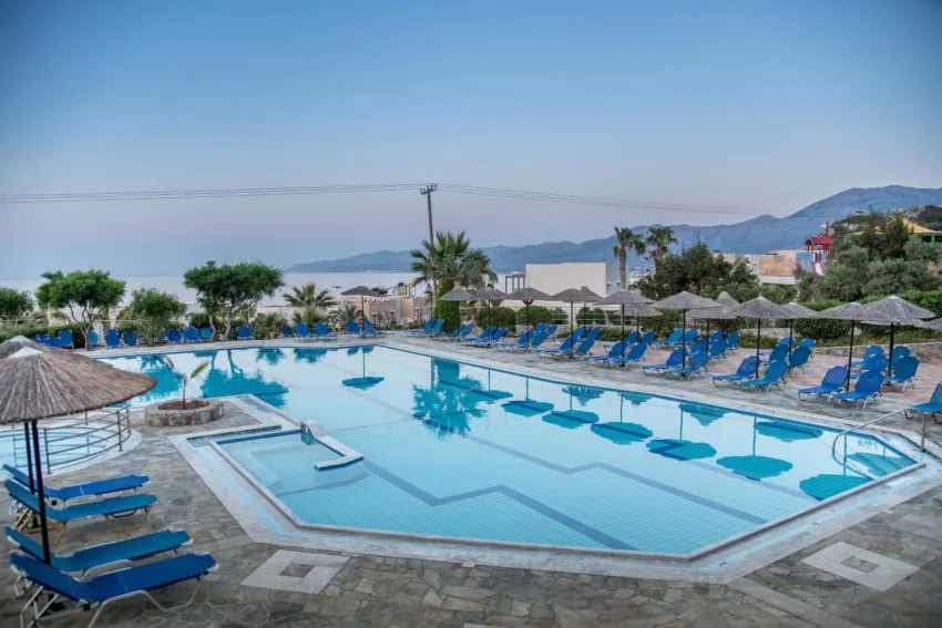 Semiramis Village Hotel 4*-23