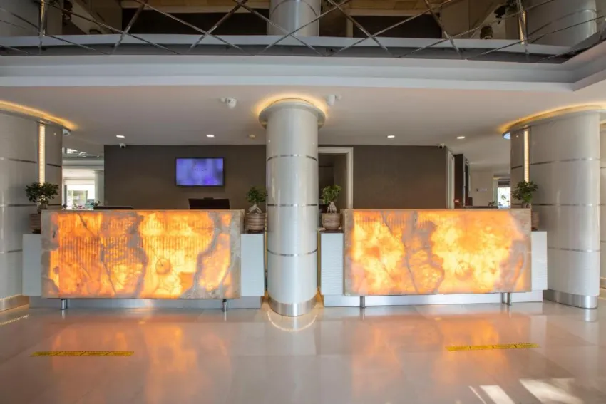 CLUB FALCON HOTEL  4*-18
