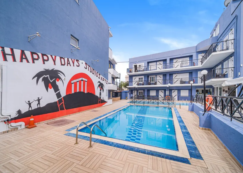 Happy Days Studios 3*-27