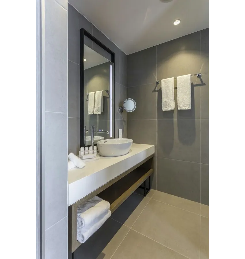 Radisson Blu Hotel Larnaca 5*-1