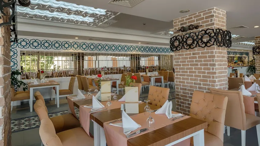 Best Western Plus Khan 4*-96