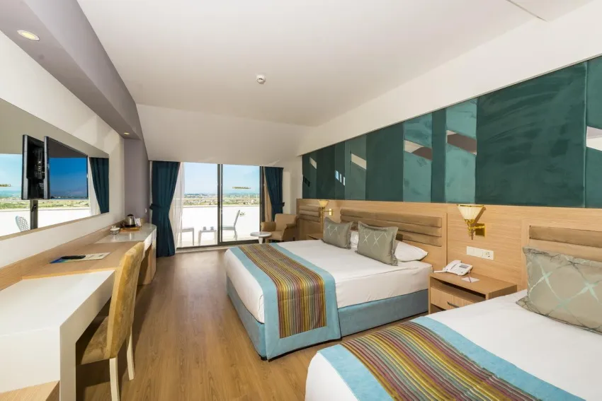 Dream World Hill 5*-22