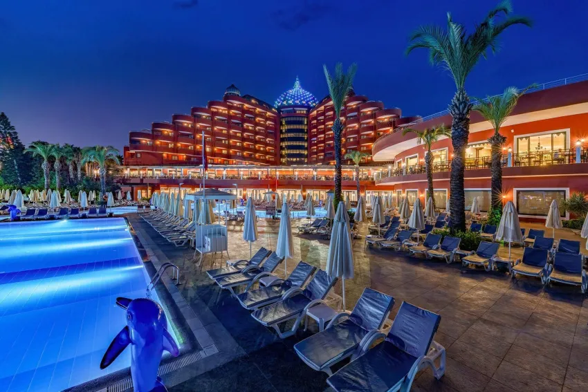 Delphin Palace 5*-7