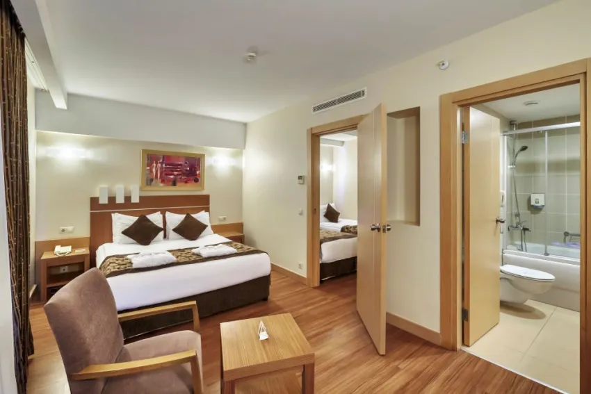 SUNIS KUMKOY BEACH RESORT & SPA  5*-4