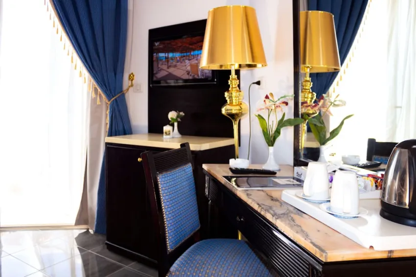 White Valley Palace 5*-40