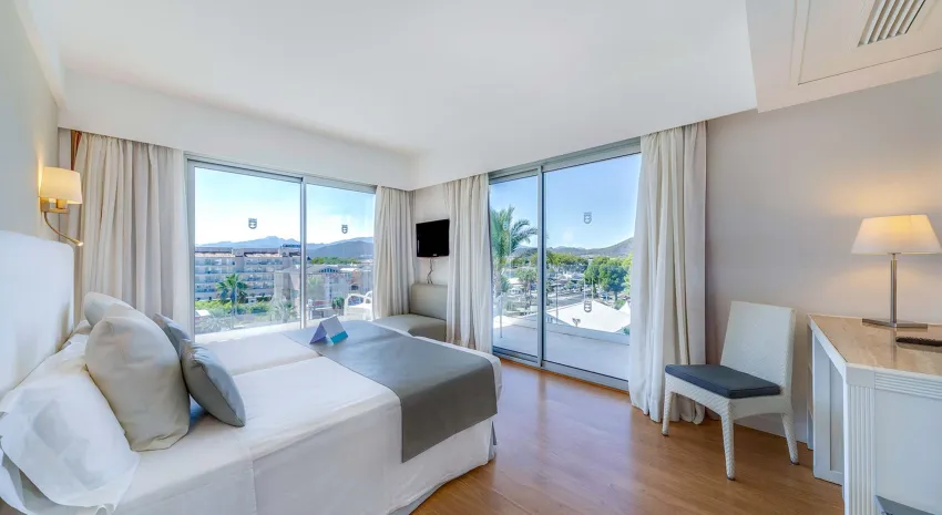 Playa Esperanza Resort 4*-301