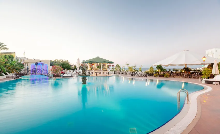 Rocks Hotel & Casino 5*-21