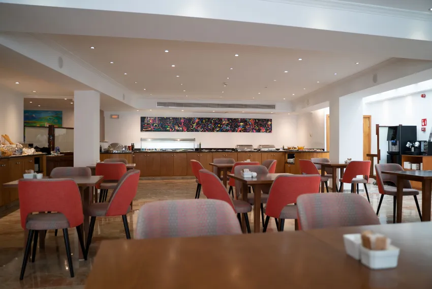 Artmadams Hotel 4*-109