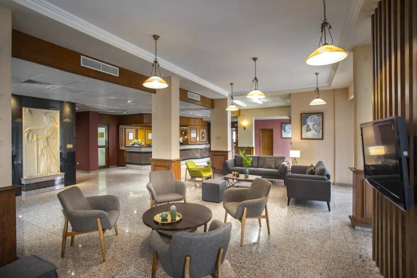 Kapetanios Limassol Hotel 3*-3