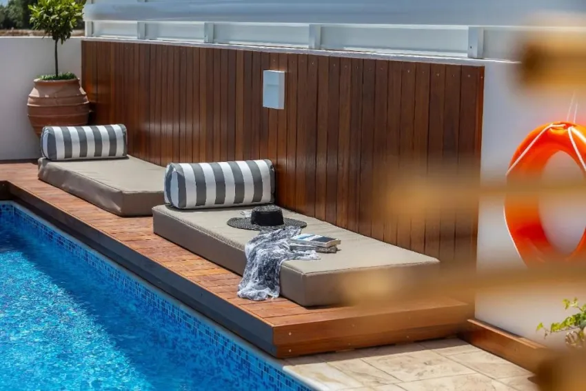 CHRIS LE MARE GOLD LUXURY VILLA 3*-5