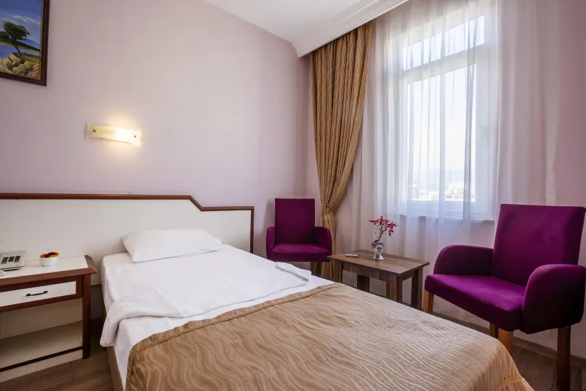 Ergun Hotel 3*-6