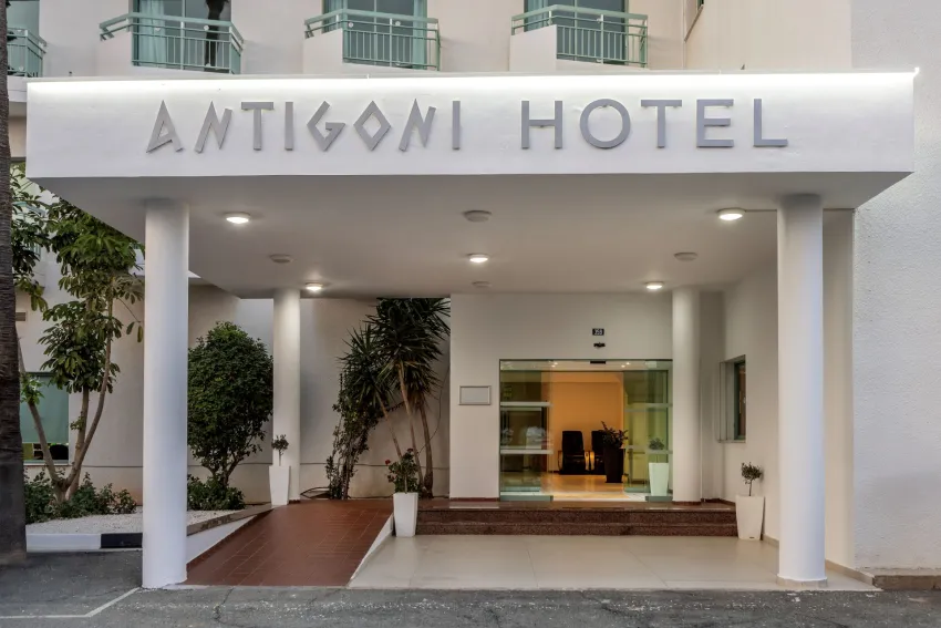 Antigoni Hotel 3*-3