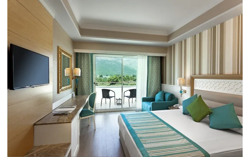 Karmir Resort & Spa 5*-4