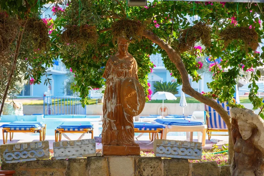 Filoxenia Hotel Tholos 3*-14