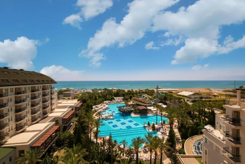 DELPHIN DIVA  5*-14