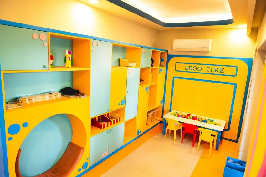 Delphin Palace 5*-12