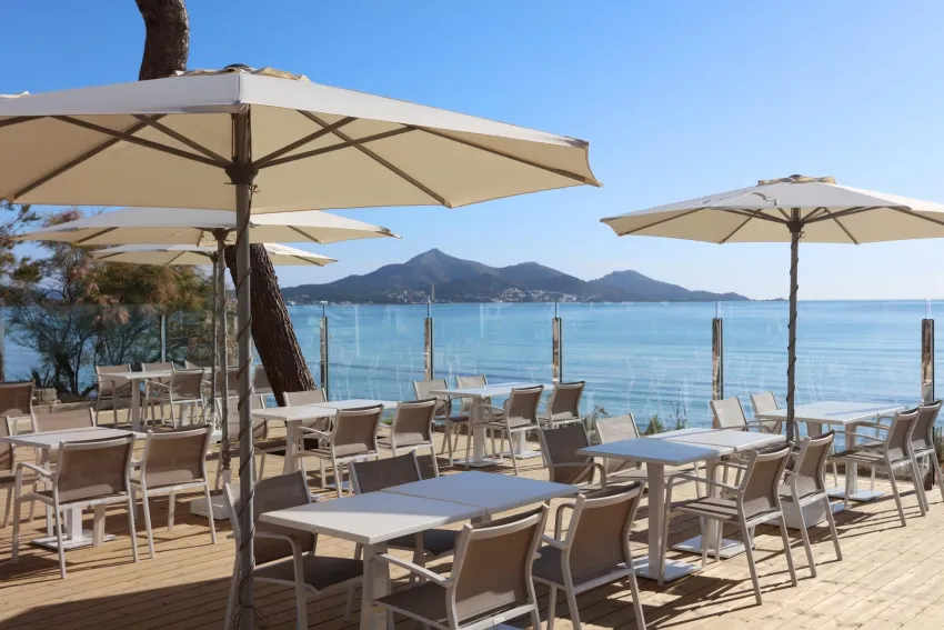 Iberostar Waves Playa de Muro 4*-10