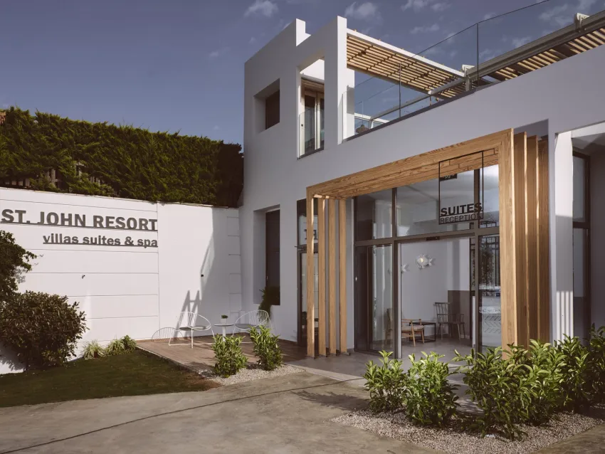 St. John Villas and Suites 5*-7