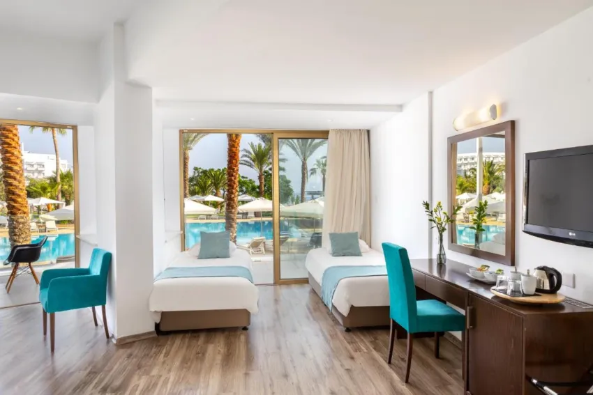 Crystal Springs Beach Hotel 4*-13