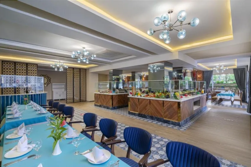 RAMIRA BEACH HOTEL   4*-3