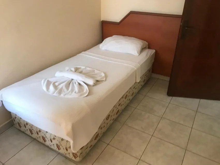 MUZ HOTEL  3*-16