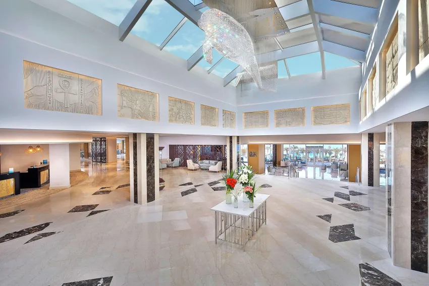 Hilton Plaza Hurghada 5*-8