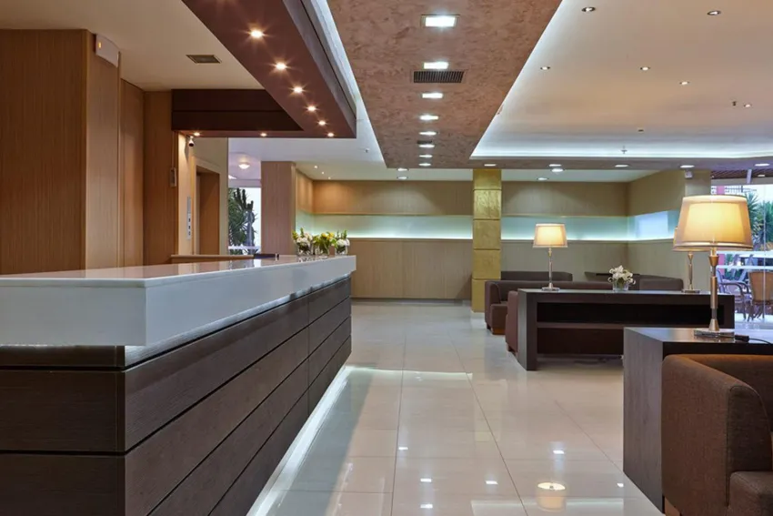 St. Constantin 4*-18