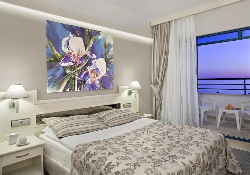 SUNRISE RESORT HOTEL  5*-7