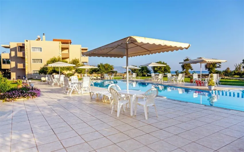 Matzi Studios & Apartments 2*-27