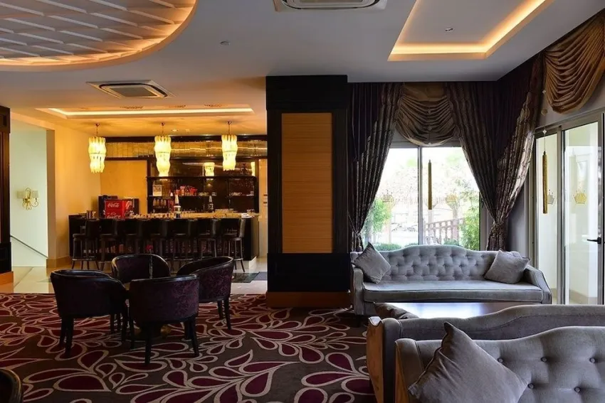 Side Crown Palace 5*-6