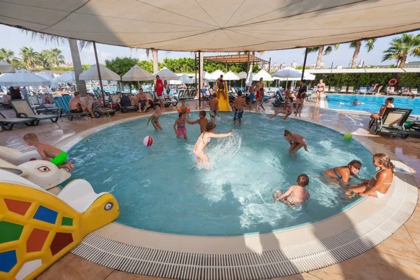 Hane Family Resort Hotel 4*-11