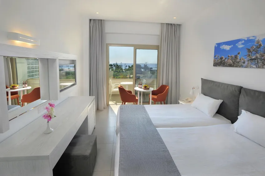 Nissiana Hotel & Bungalows 4*-11