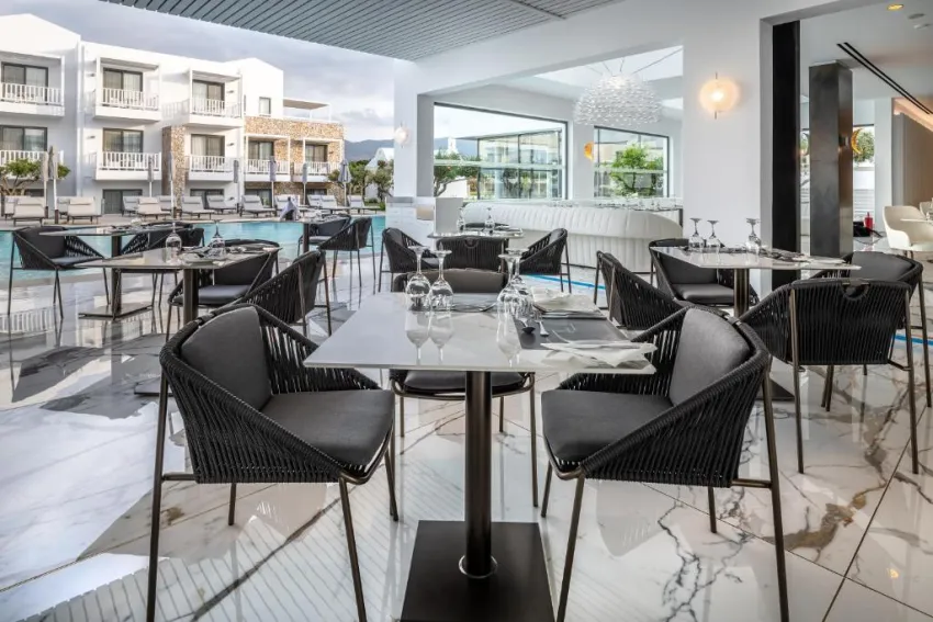 DIAMOND DELUXE HOTEL & SPA  5*-24