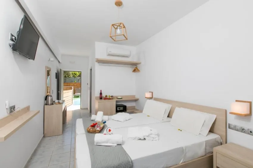 Resol Hotel (Ex. Liza Mary) 4*-22