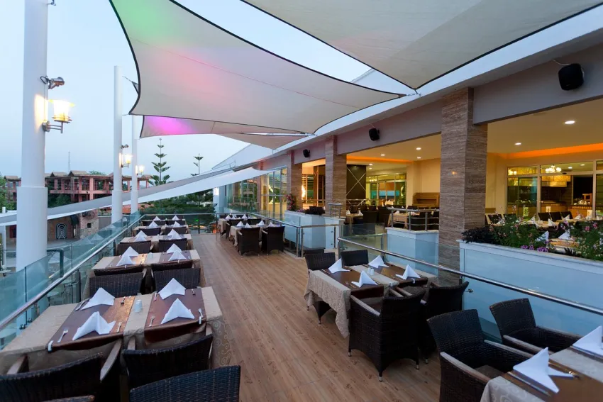 CLUB MERMAID VILLAGE  4*-8
