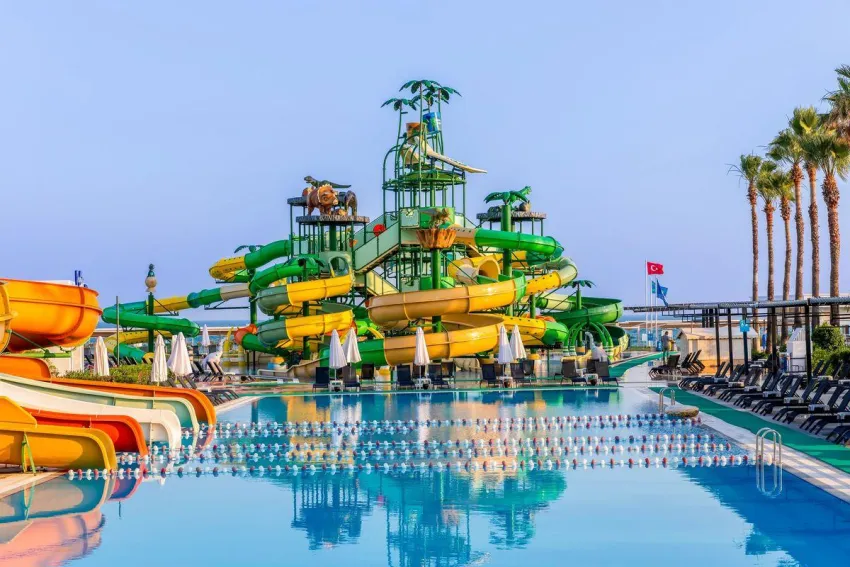 Crystal Centro Resort Hotel 5*-6